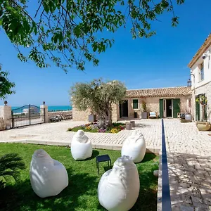Bed & Breakfast Poggio Leano Boutique, Donnalucata (Sicily)
